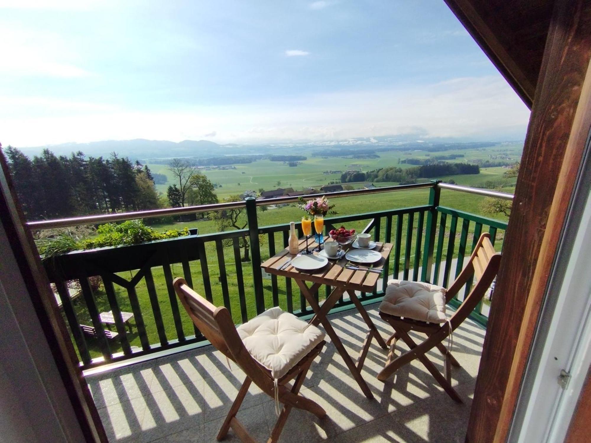 Ferienwohnung Steger Mattsee Bagian luar foto